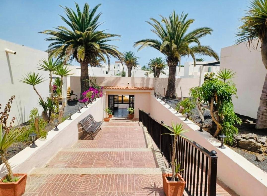 شقة Alisios Playa, Pool View كوراليهو المظهر الخارجي الصورة